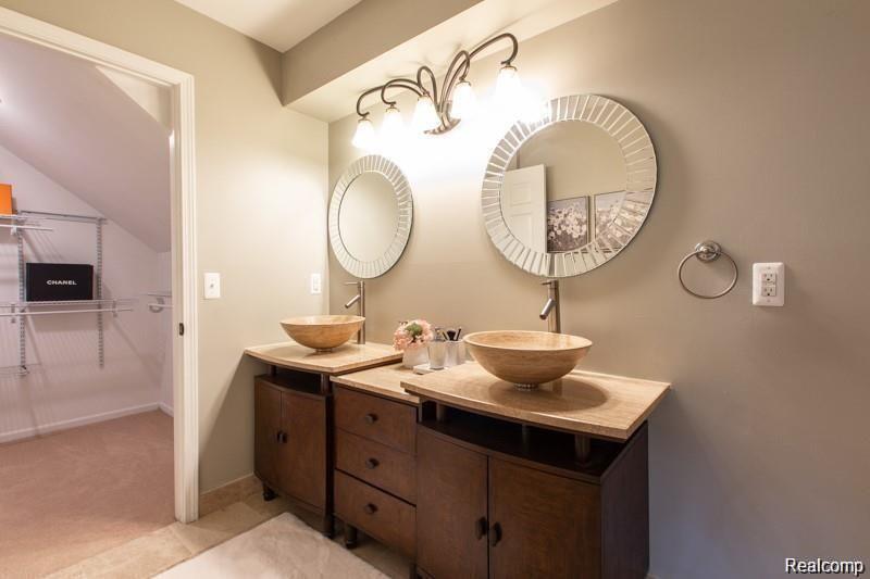 1440 Burgundy Road Ann Arbor, MI 48105 - Photo 32 of 43