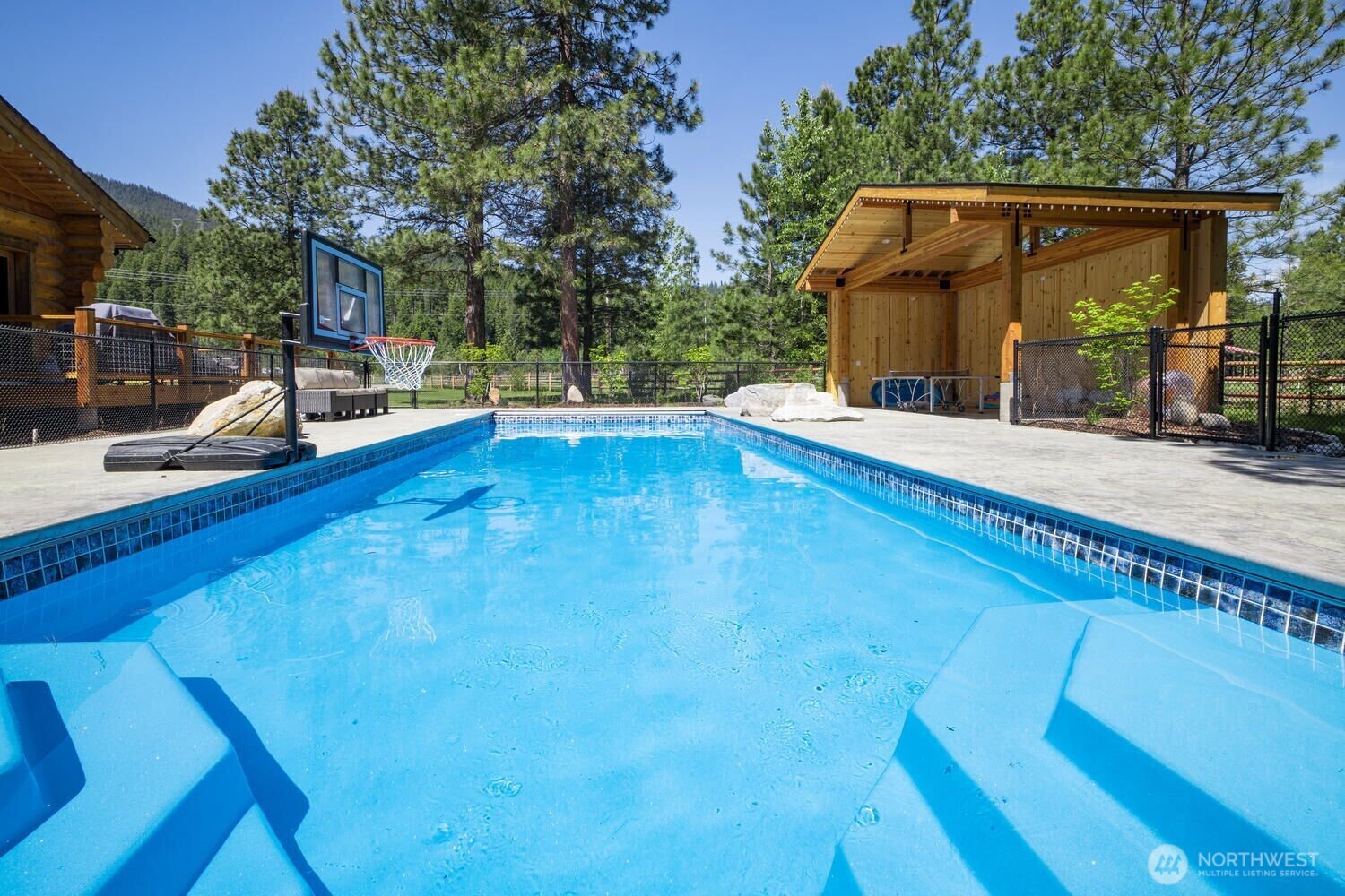 18135 River Road Leavenworth, WA 98826 - Photo 4 of 37