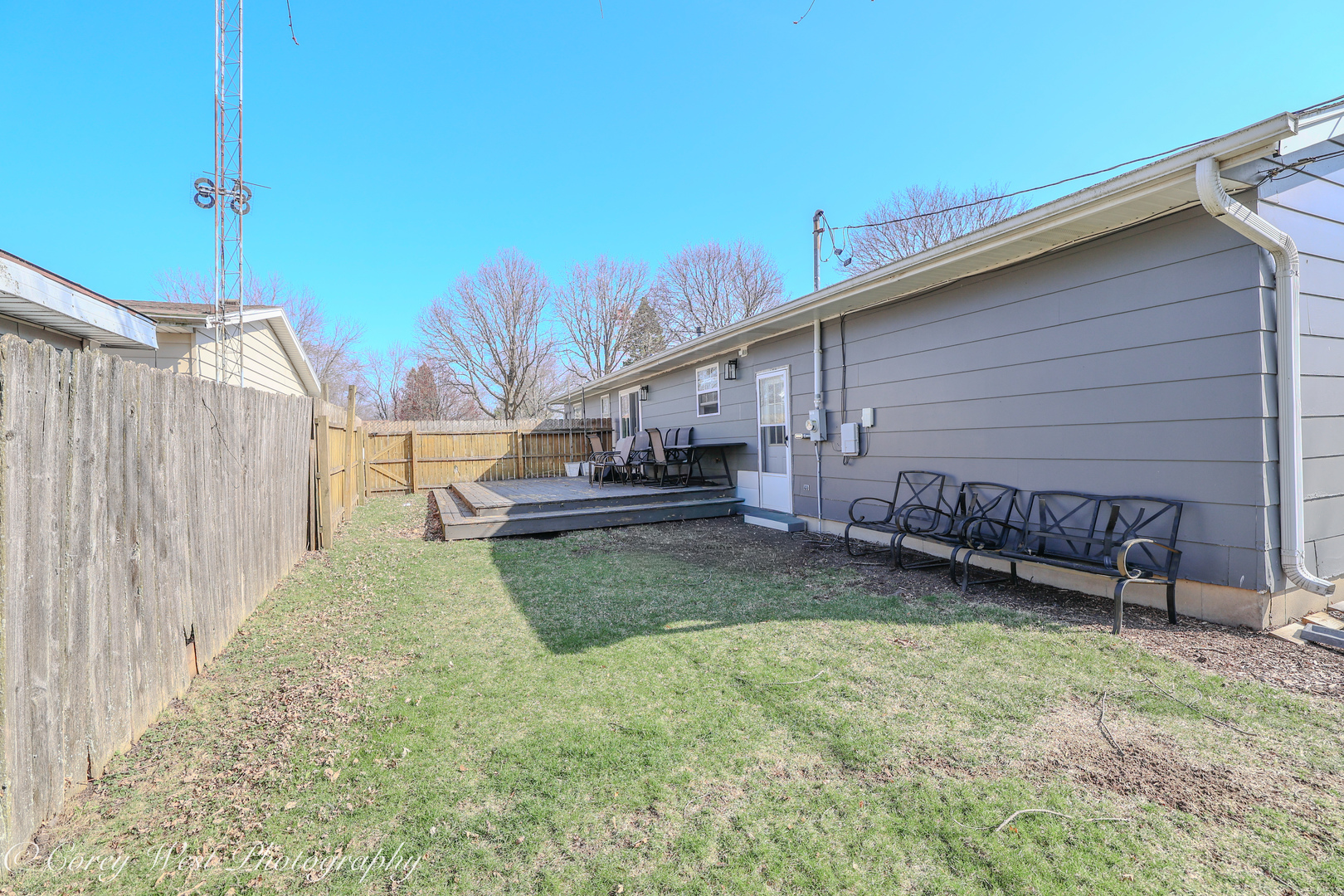 1811 South 7th Street DeKalb, IL 60115 - Photo 36 of 36 a view of a backyard with a garden