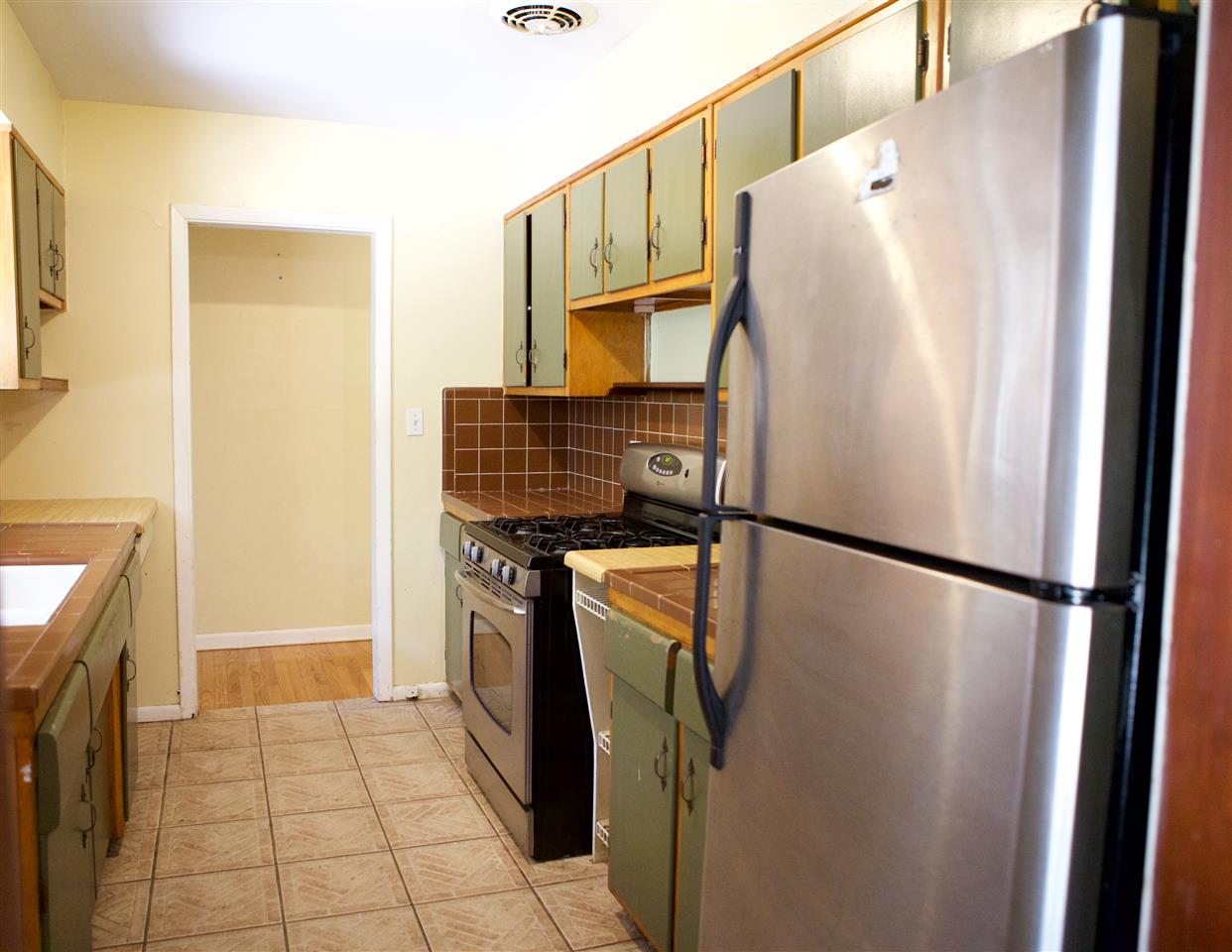 1706 Sharon Road Tallahassee, FL 32303 - Photo 8 of 19 Gallery Image 8