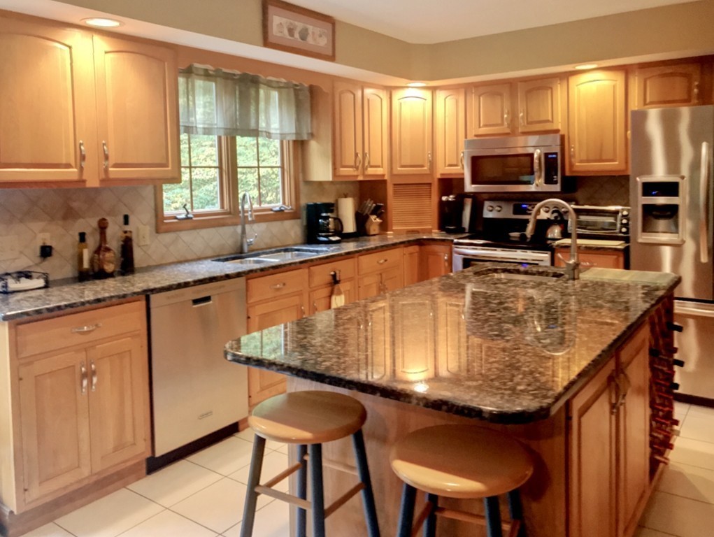 226 Klaus Anderson Road Southwick, MA 01077 - Photo 7 of 30 Gallery Image 7
