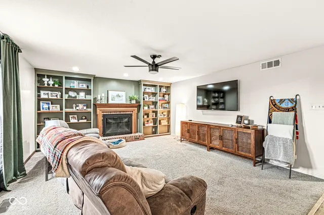 $330,000 | 516 Palmyra Drive, Indianapolis, IN 46239