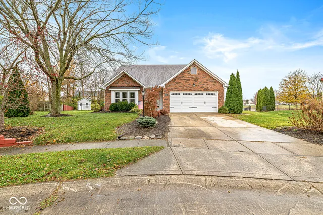 $330,000 | 516 Palmyra Drive, Indianapolis, IN 46239