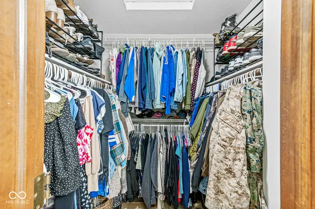 $330,000 | 516 Palmyra Drive, Indianapolis, IN 46239