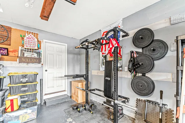 $330,000 | 516 Palmyra Drive, Indianapolis, IN 46239