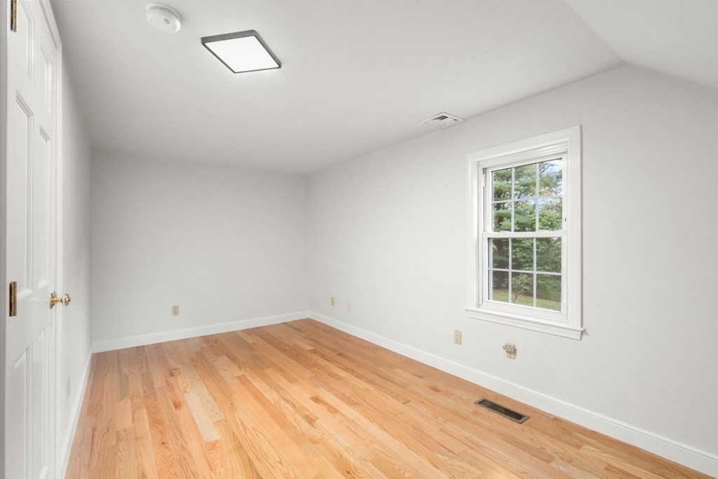 51 Madison Road Waltham, MA 02453 - Photo 16 of 23 Gallery Image 16