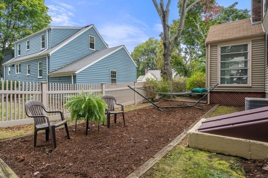 51 Madison Road Waltham, MA 02453 - Photo 19 of 23 Gallery Image 19
