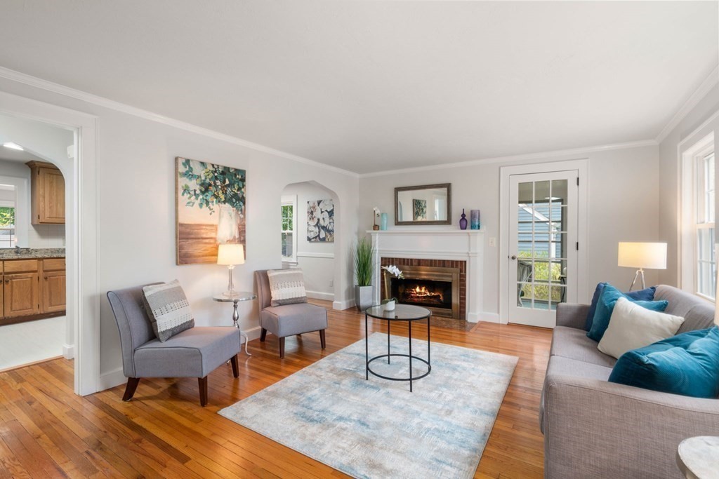 51 Madison Road Waltham, MA 02453 - Photo 2 of 23 Gallery Image 2