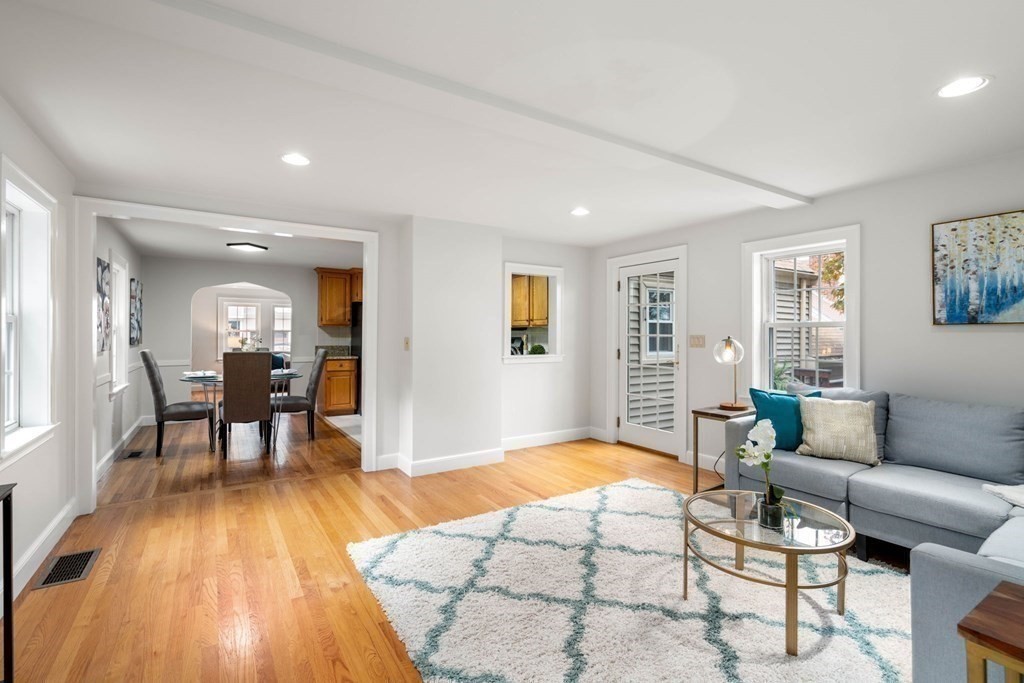 51 Madison Road Waltham, MA 02453 - Photo 8 of 23 Gallery Image 8