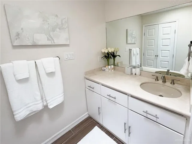 $1,980 | 500 East El Rancho Avenue, Unit 28, McAllen, TX 78503