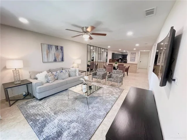 $1,980 | 500 East El Rancho Avenue, Unit 28, McAllen, TX 78503