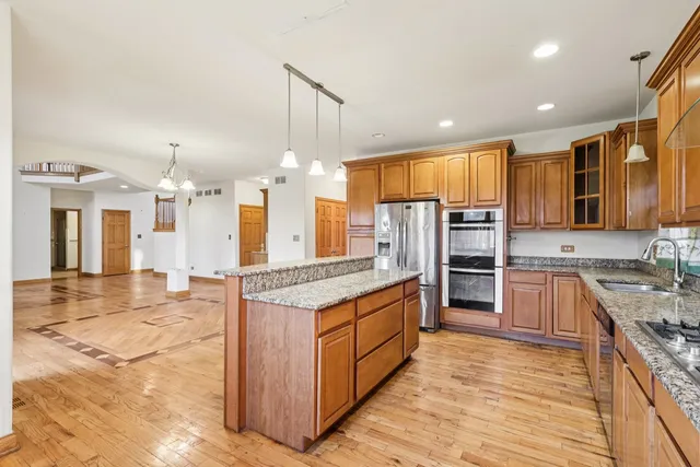 $472,250 | 4843 Turner Court, Country Club Hills, IL 60478