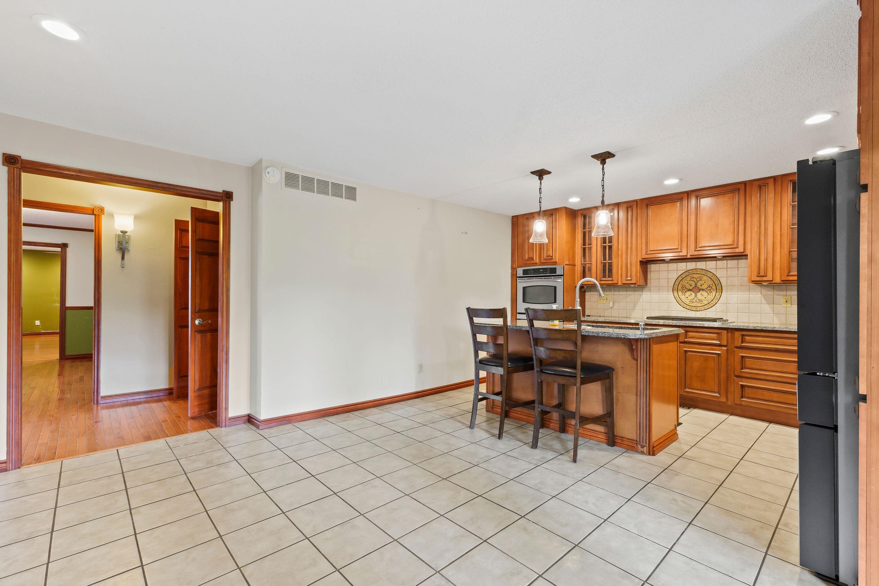 4099 Boy Scout Road Ashland, KY 41102 - Photo 10 of 47