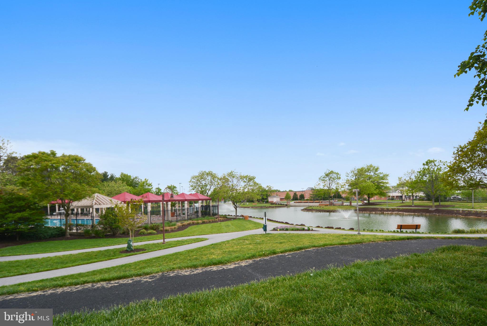 685 Winding Stream Way, Unit 302 Odenton, MD 21113 - Photo 31 of 38 Water feature