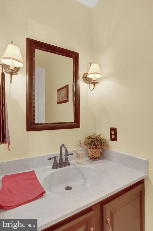 163 Ridings Way Lancaster, PA 17601 - Photo 3 of 24 Gallery Image 3