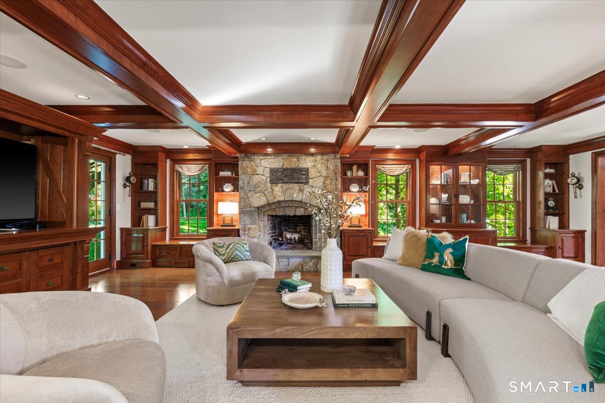 83 Long Lots Road New Canaan, CT 06840 - Photo 19 of 38