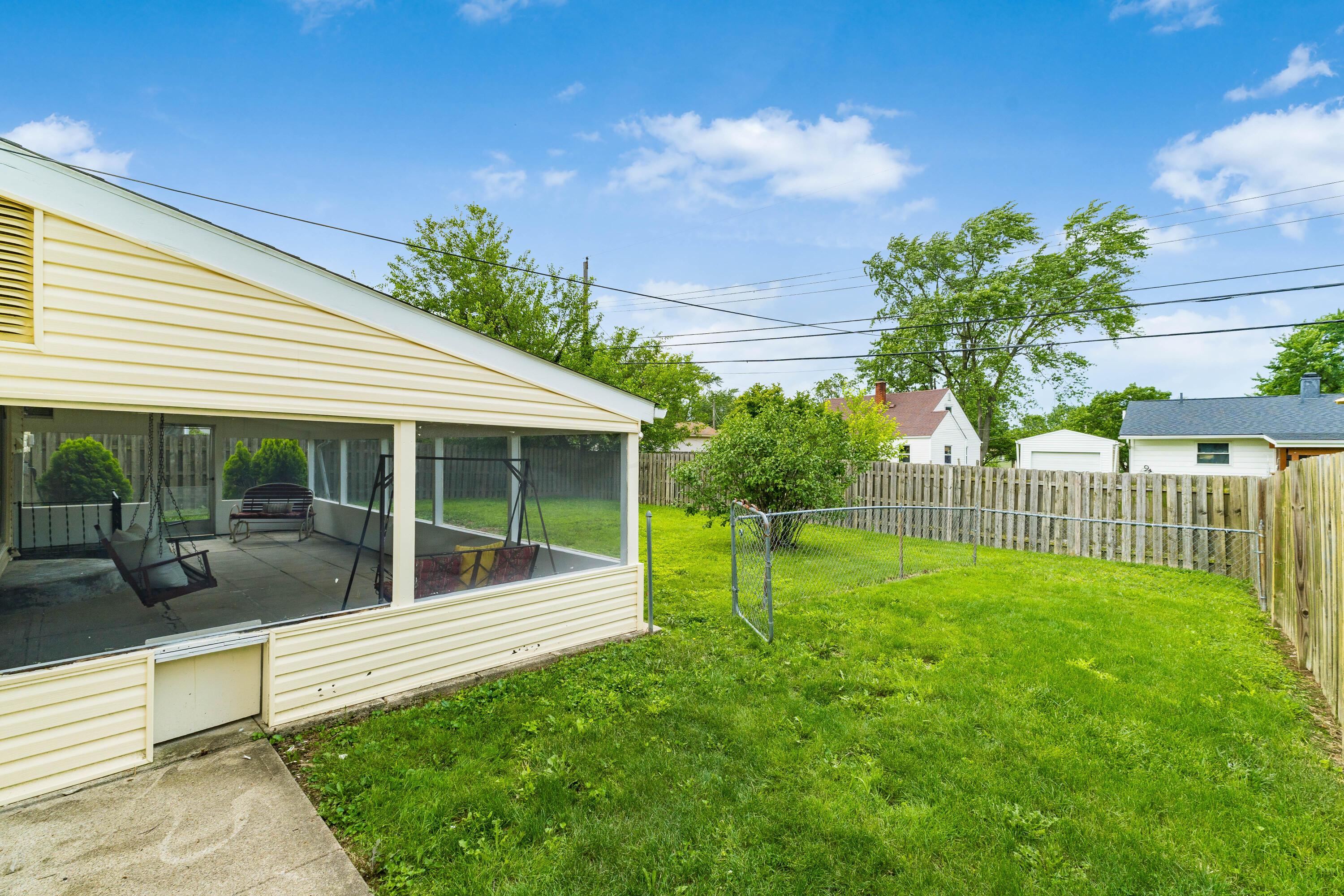 1276 Bryson Road Columbus, OH 43224 - Photo 47 of 49 S_-_1276_Bryson_Rd_-_009