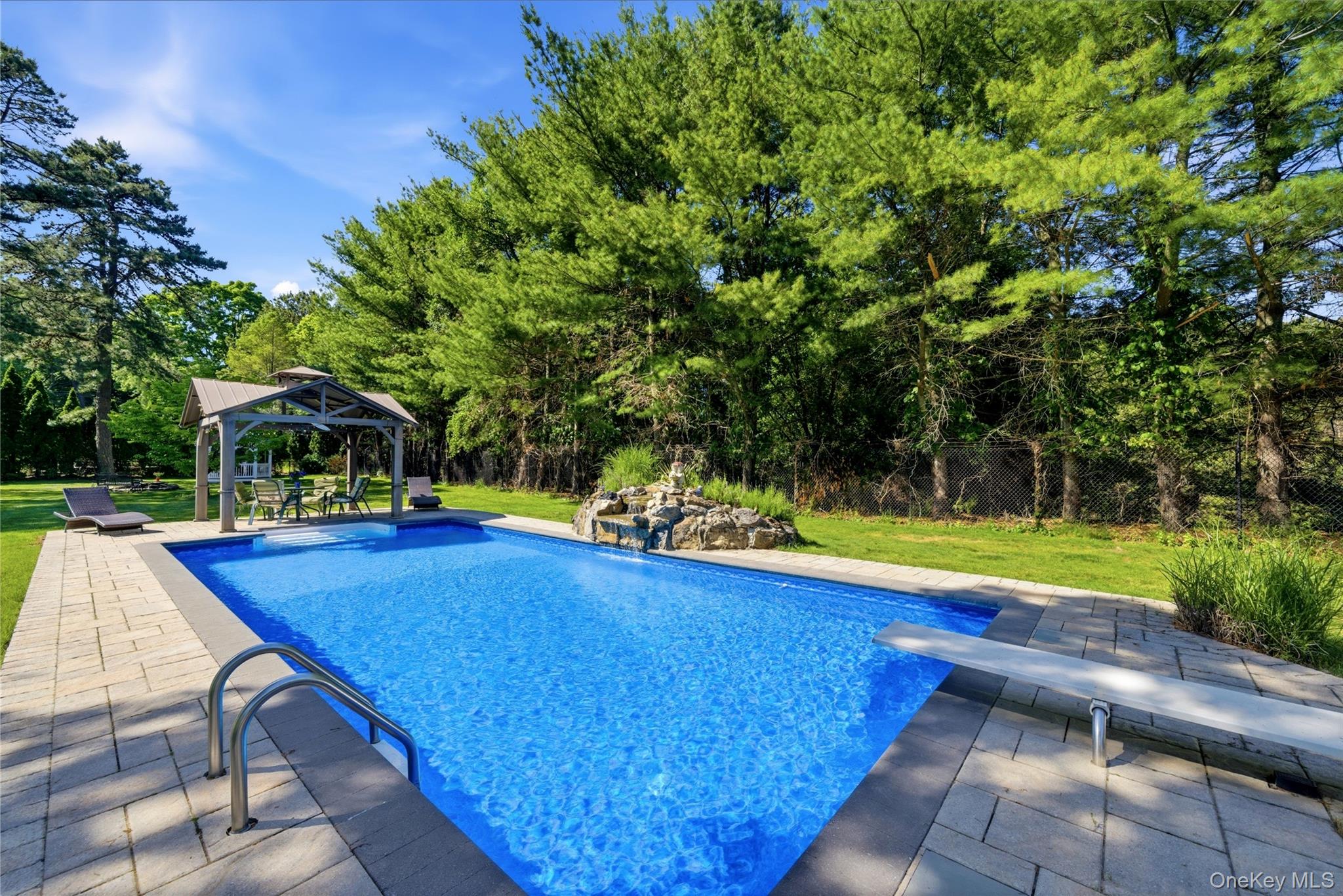 9 Ridgefield Drive Shoreham, NY 11786 - Photo 41 of 50