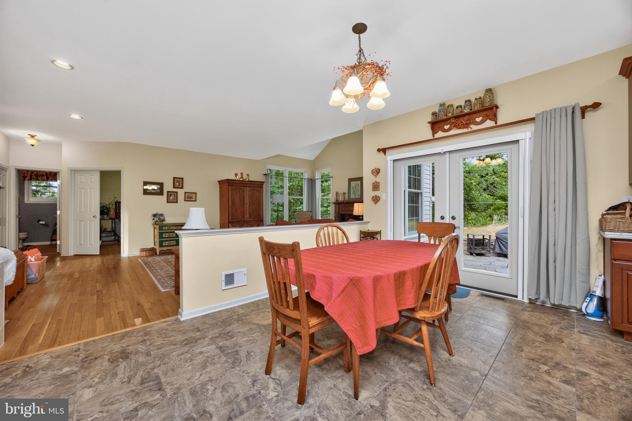 108 Robert Joseph Road Pottstown, PA 19465 - Photo 38 of 71 Kitchen
