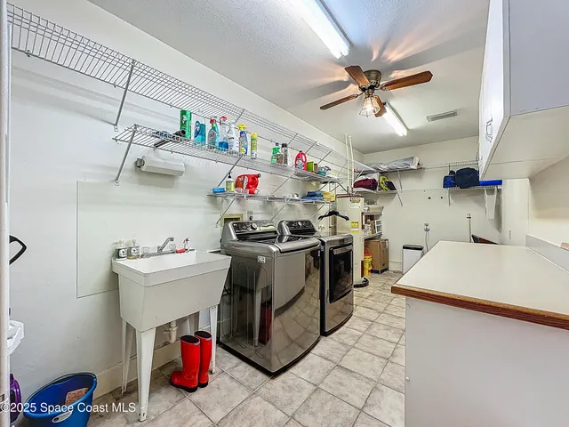 $395,000 | 534 Minnow Court, Kenansville, FL 34739