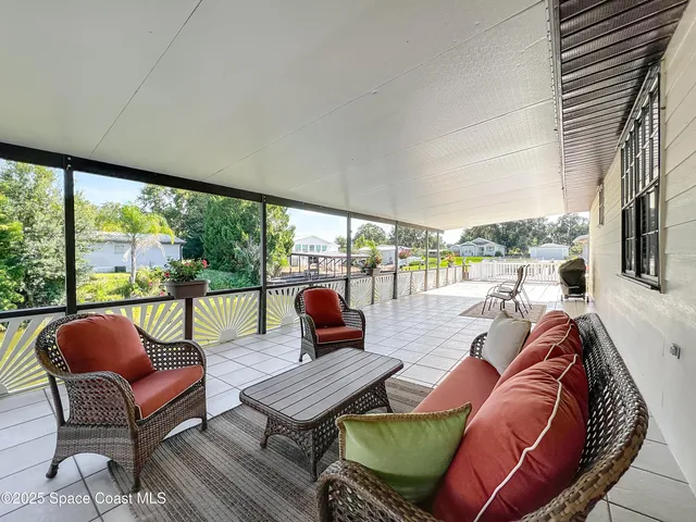 $395,000 | 534 Minnow Court, Kenansville, FL 34739