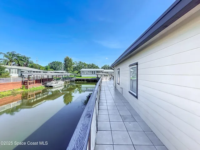$395,000 | 534 Minnow Court, Kenansville, FL 34739