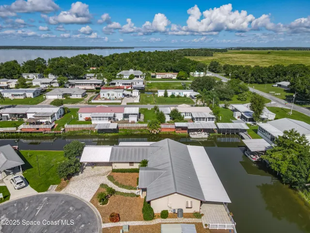 $395,000 | 534 Minnow Court, Kenansville, FL 34739