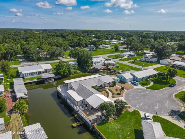 $395,000 | 534 Minnow Court, Kenansville, FL 34739