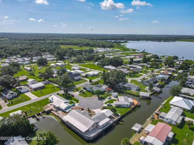 $395,000 | 534 Minnow Court, Kenansville, FL 34739