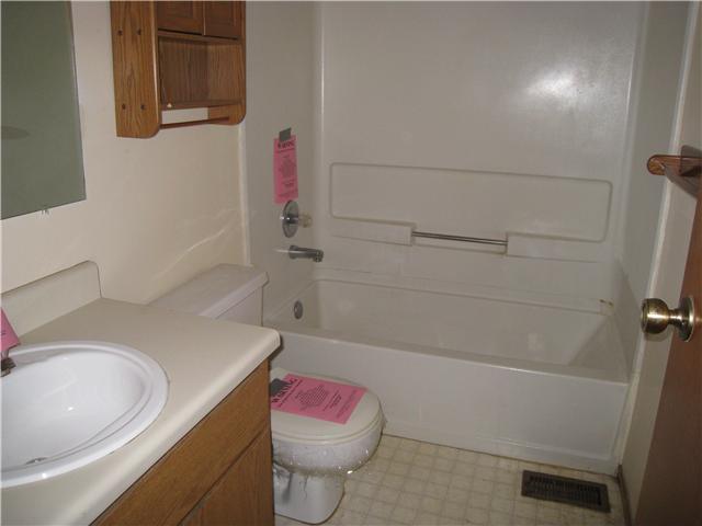 8179 Rochester Way Westerville, OH 43081 - Photo 10 of 12