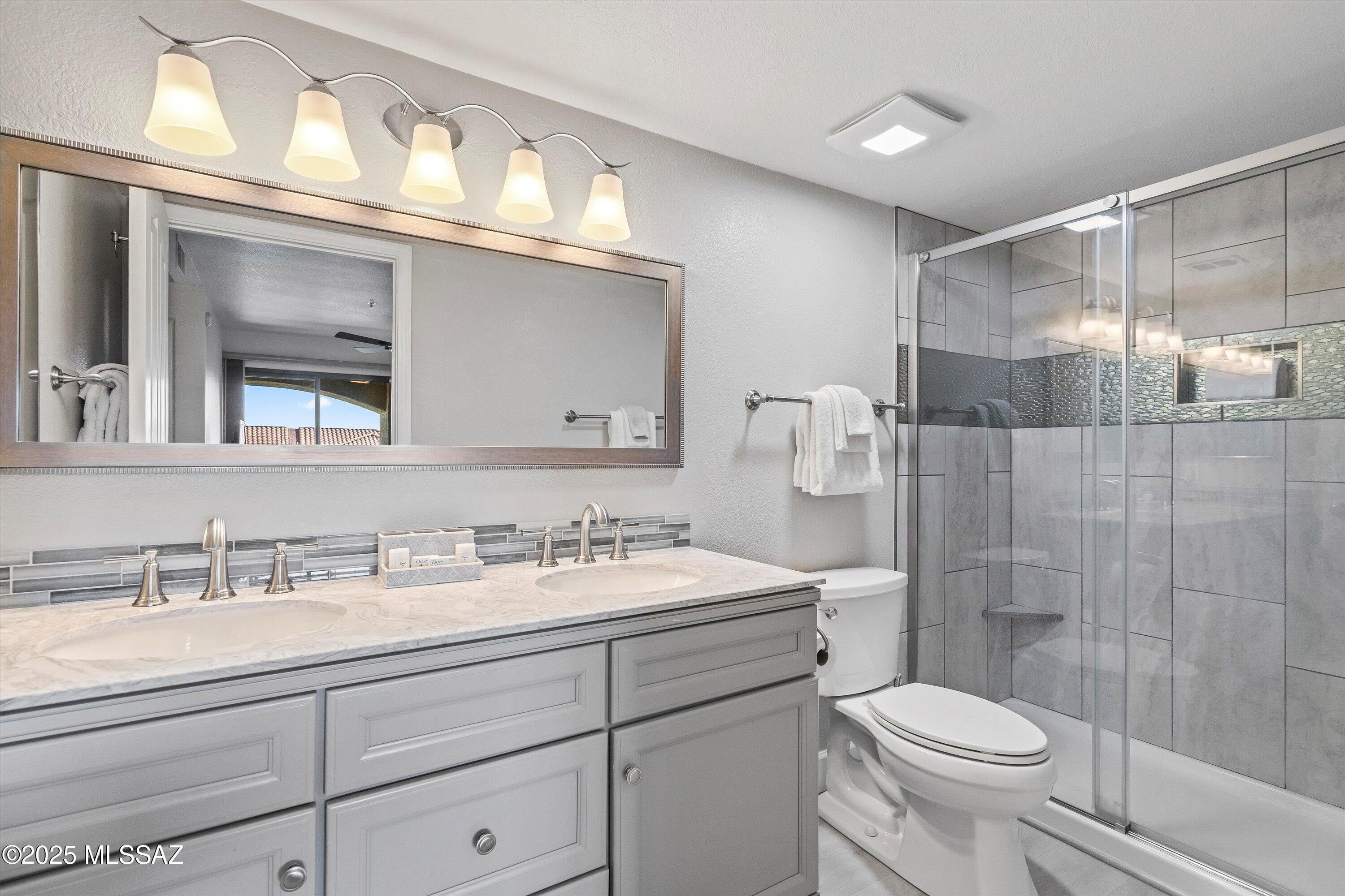 5751 North Kolb Road, Unit 36204 Tucson, AZ 85750 - Photo 13 of 33