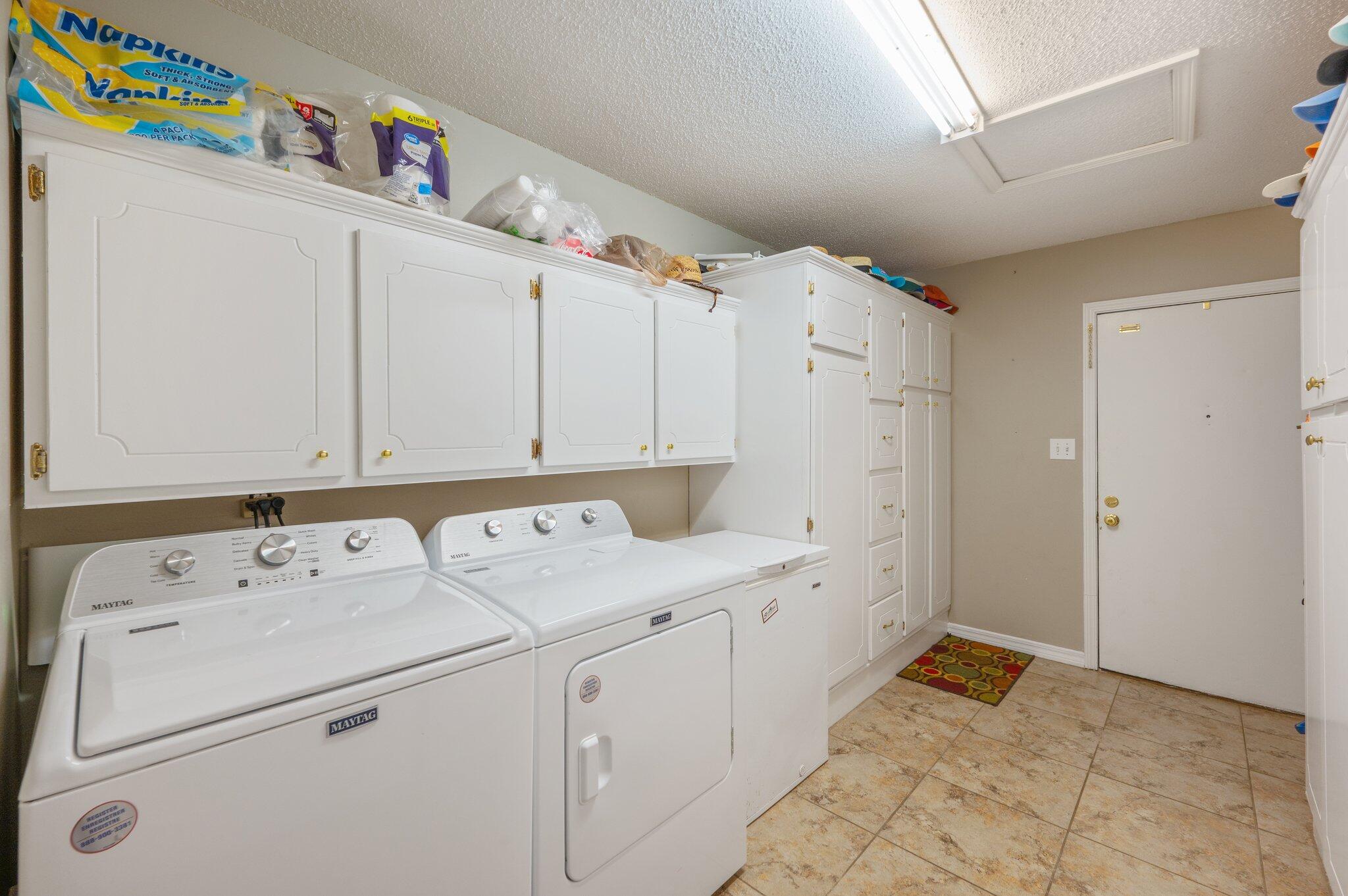 6087 Terrace Lane Crestview, FL 32536 - Photo 41 of 66 Laundry Room