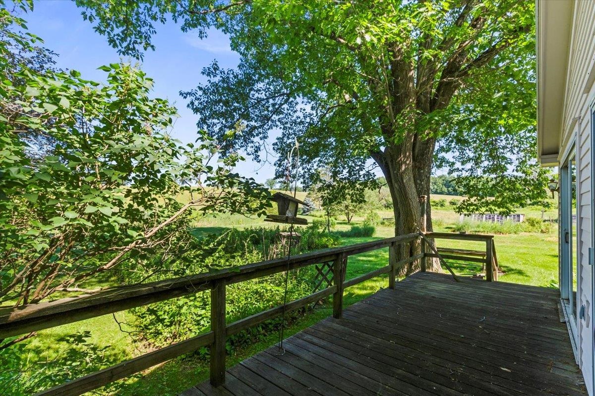 2 Cold Spring Road Shaftsbury, VT 05257 - Photo 16 of 52