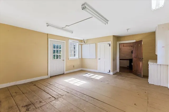 $725,000 | 2 Cold Spring Road, Shaftsbury, VT 05257