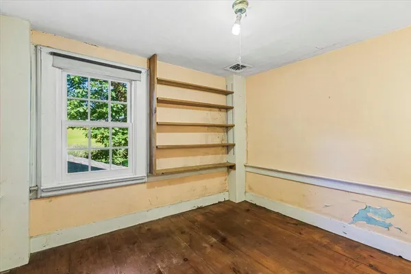 $725,000 | 2 Cold Spring Road, Shaftsbury, VT 05257