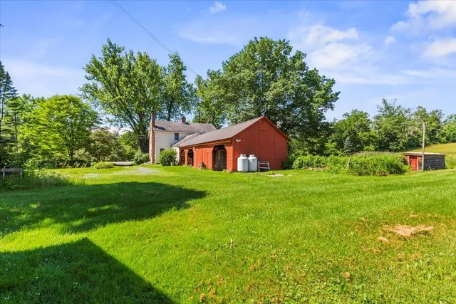 $725,000 | 2 Cold Spring Road, Shaftsbury, VT 05257