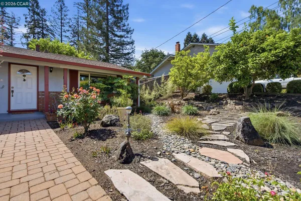 $975,000 | 143 Donegal Way, Martinez, CA 94553