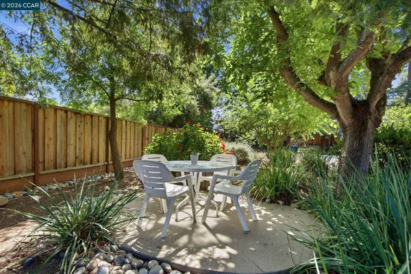 $975,000 | 143 Donegal Way, Martinez, CA 94553