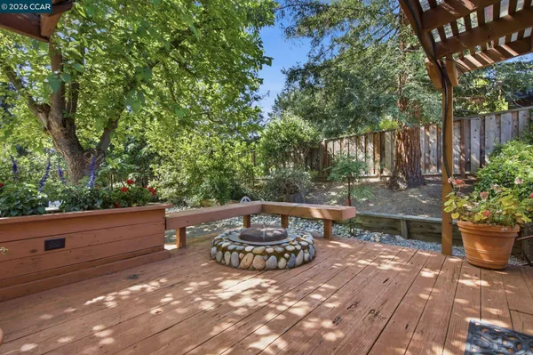 $975,000 | 143 Donegal Way, Martinez, CA 94553