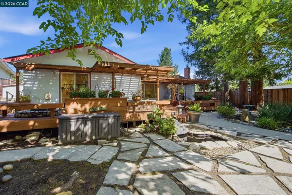 $975,000 | 143 Donegal Way, Martinez, CA 94553