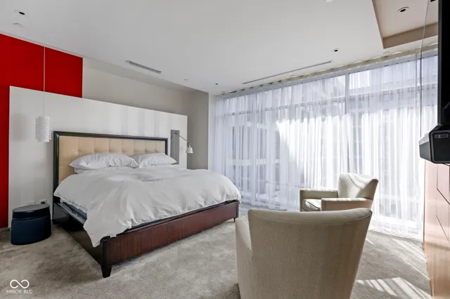 $1,395,000 | 429 North Pennsylvania Street, Unit 904, Indianapolis, IN 46204