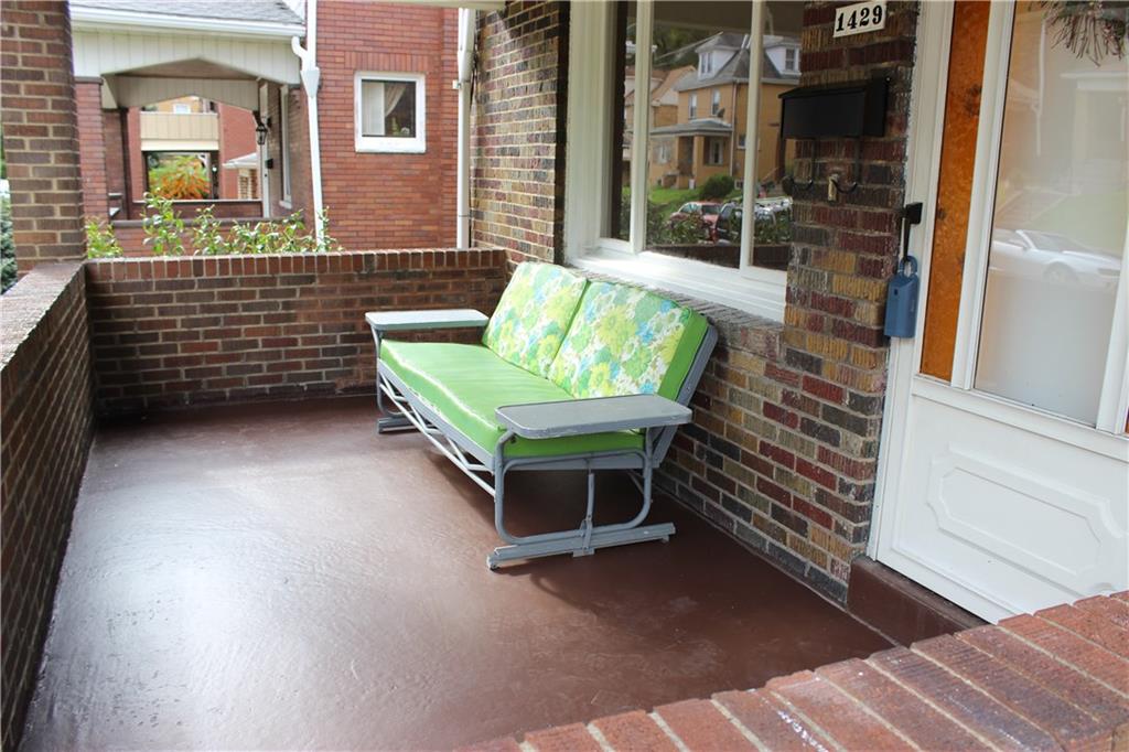 1429 Beaver Road Ambridge, PA 15003 - Photo 2 of 25 Gallery Image 2
