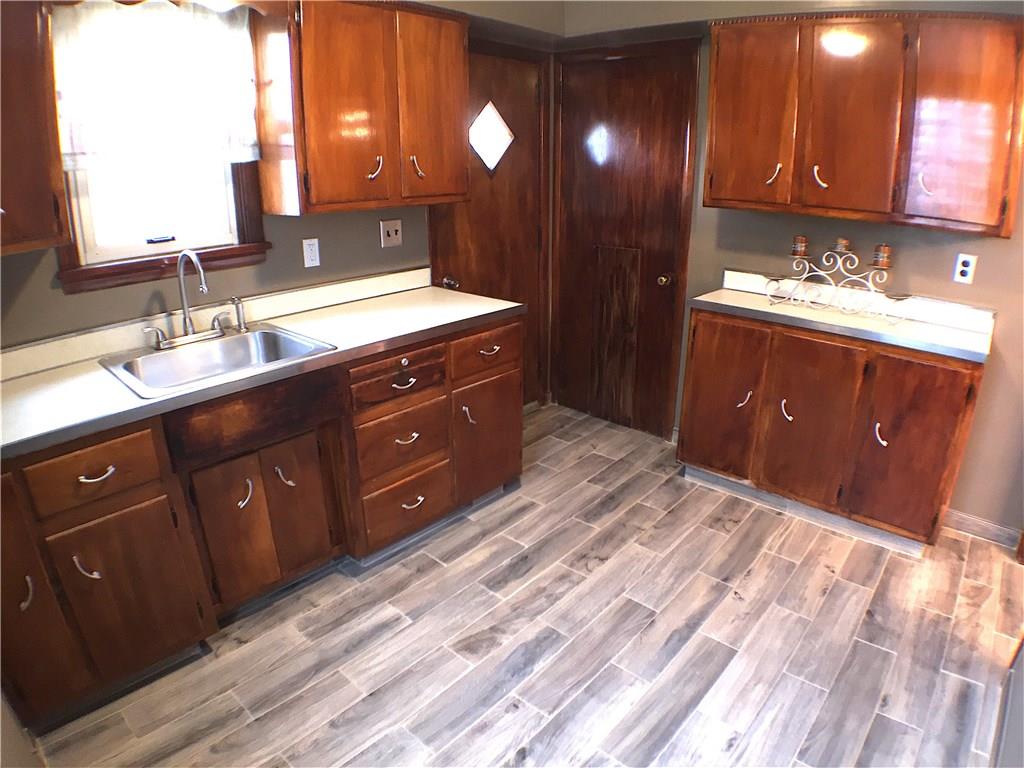 1429 Beaver Road Ambridge, PA 15003 - Photo 11 of 25 Gallery Image 11