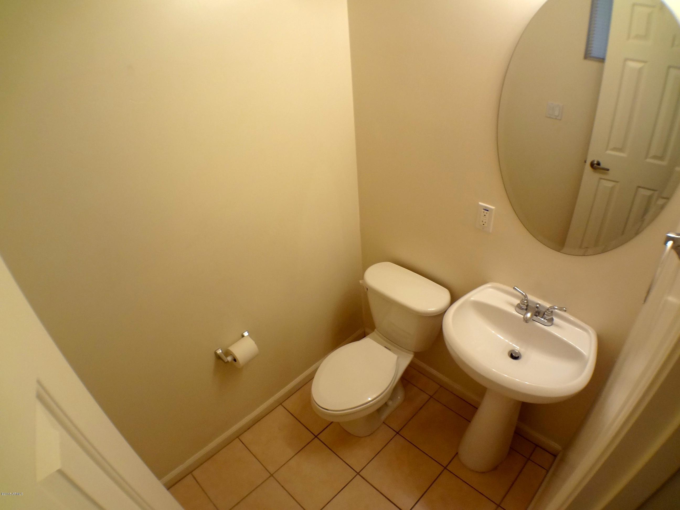 1920 East Bell Road, Unit 1084 Phoenix, AZ 85022 - Photo 11 of 28 DSC05933