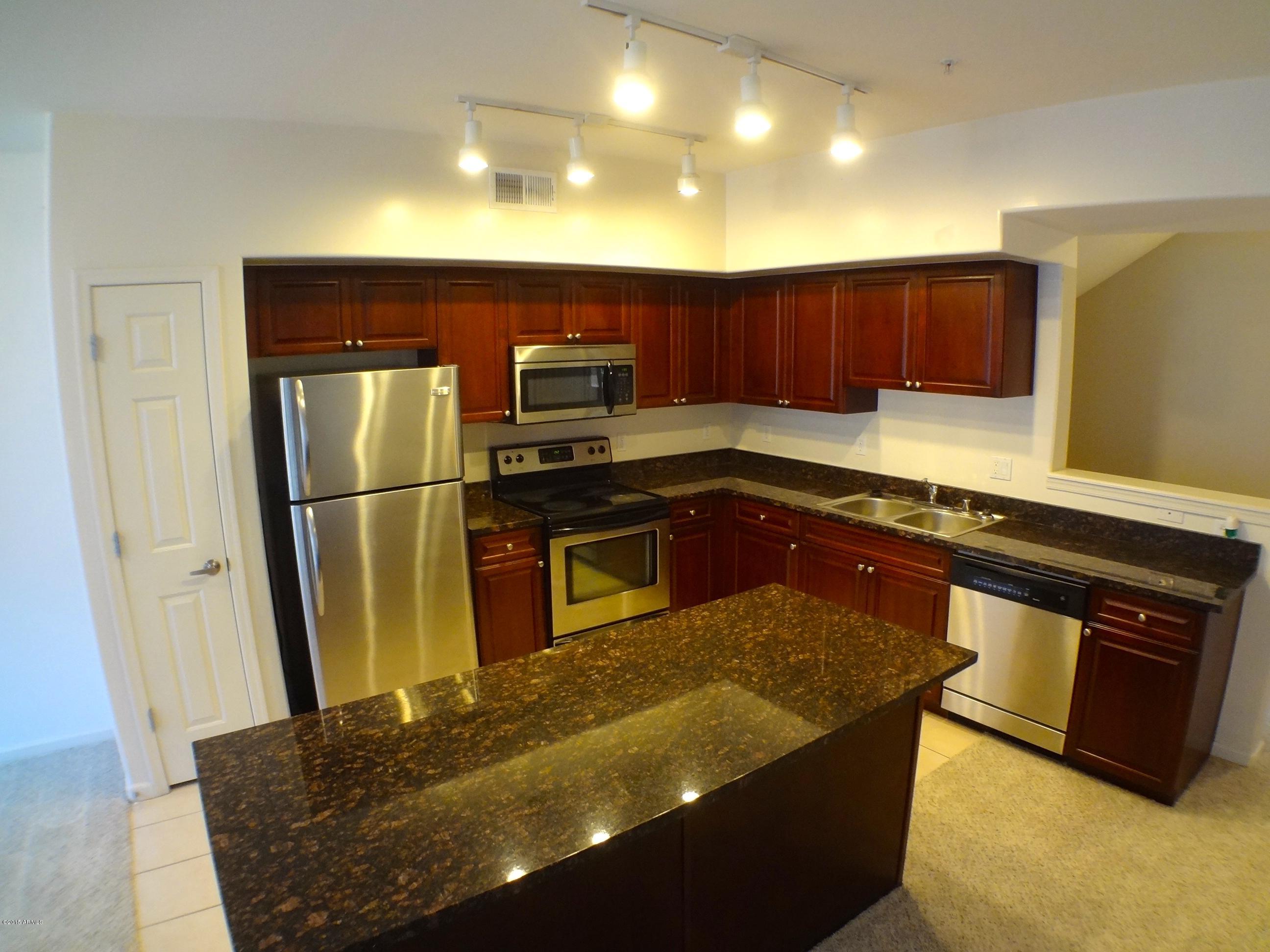 1920 East Bell Road, Unit 1084 Phoenix, AZ 85022 - Photo 3 of 28 DSC05924