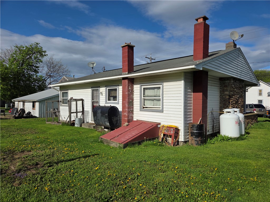 978 State Route Penn Yan, NY 14527 - Photo 10 of 18