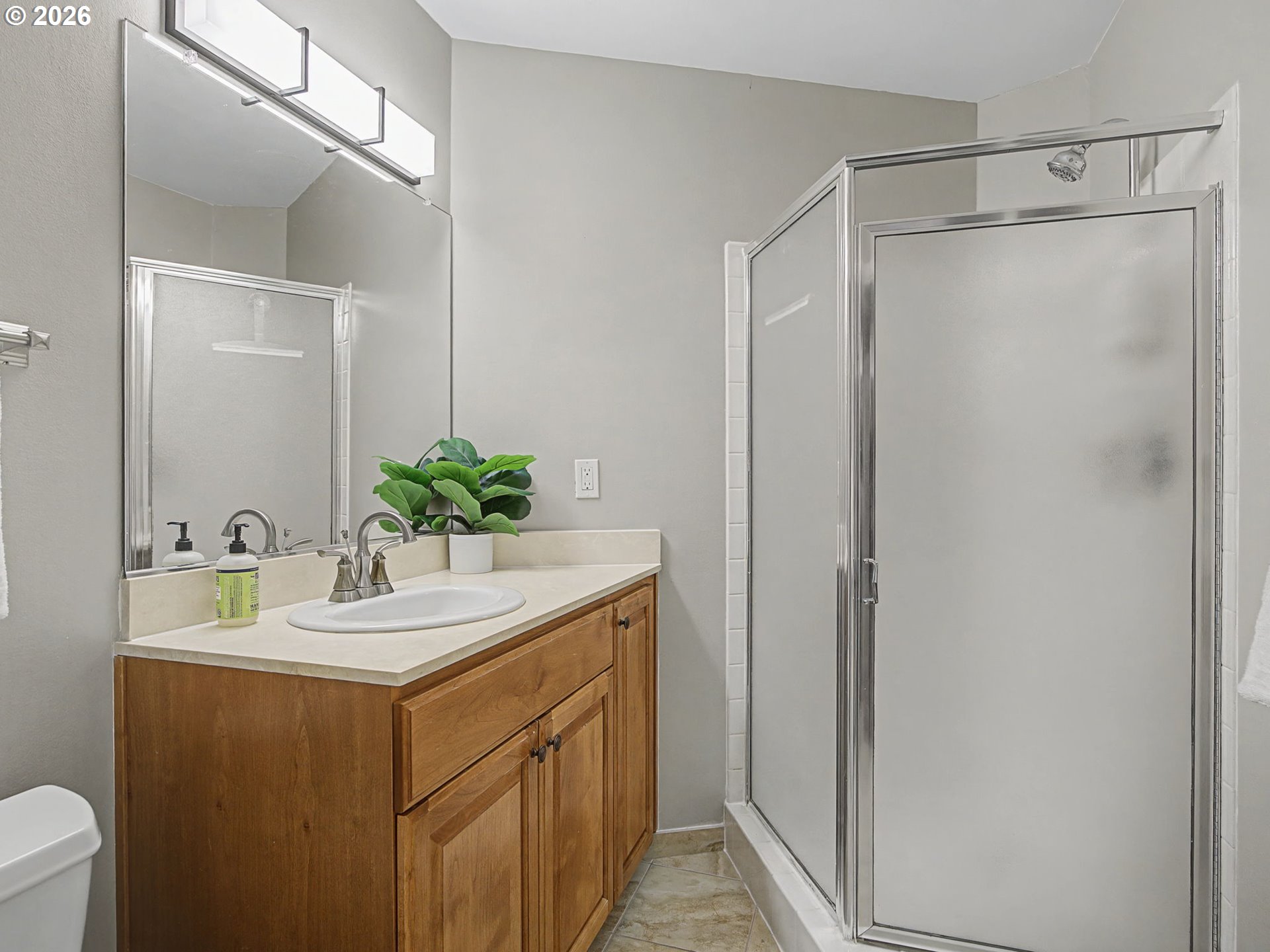 68660 East Fairway Estates Road Welches, OR 97067 - Photo 20 of 37 Bathroom