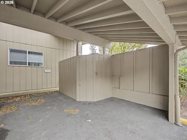 $379,900 | 68660 East Fairway Estates Road, Welches, OR 97067