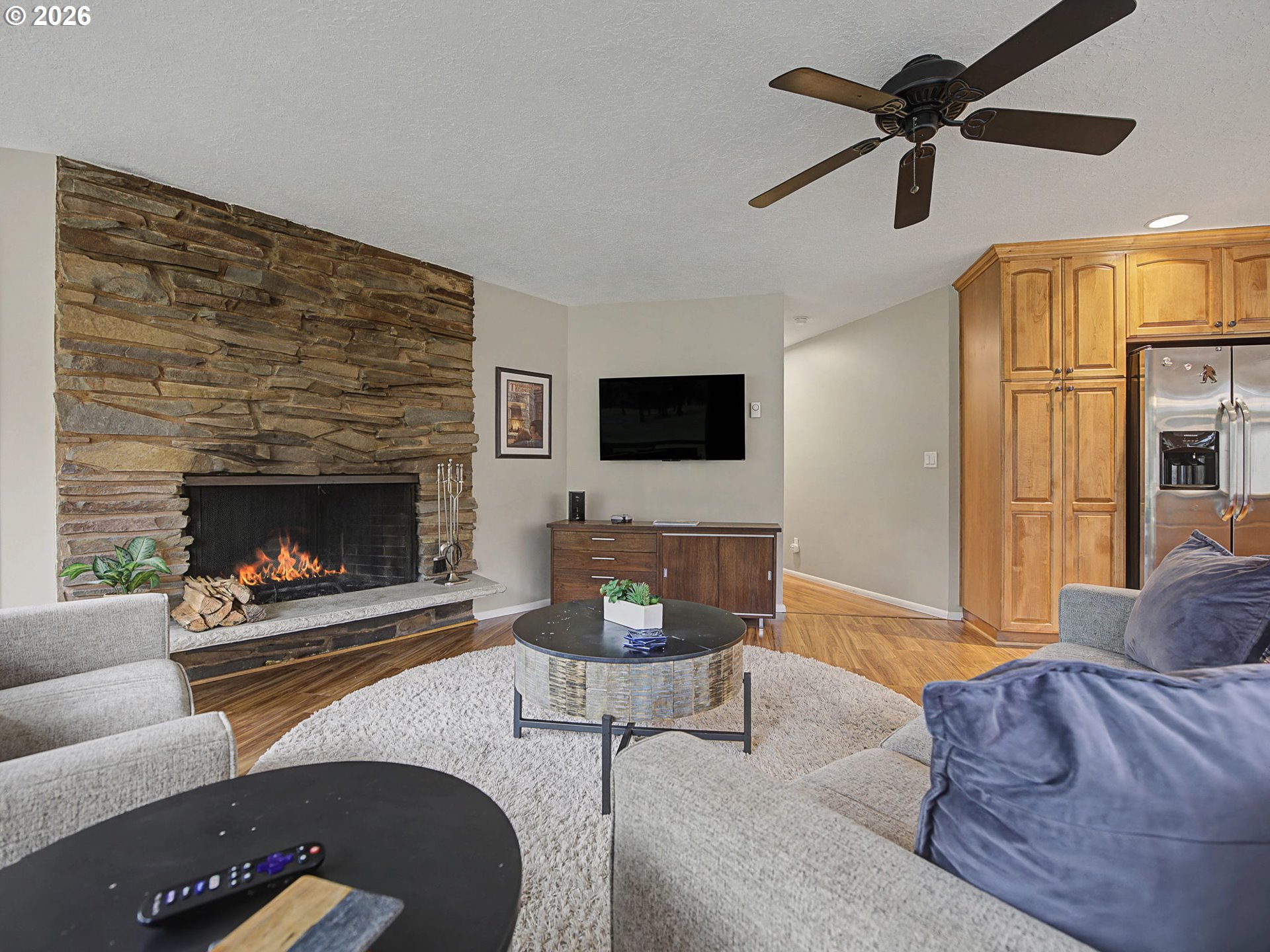 68660 East Fairway Estates Road Welches, OR 97067 - Photo 5 of 37 Living Room