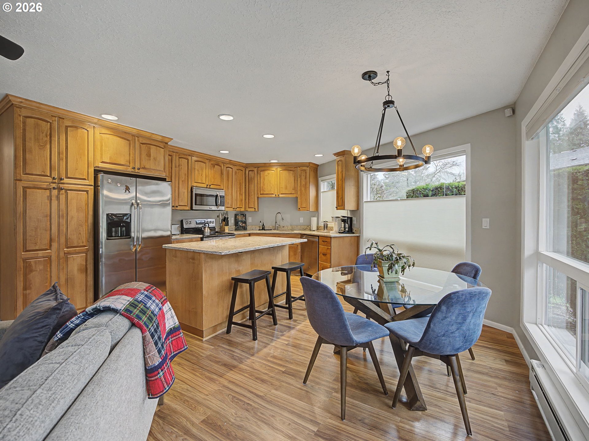 68660 East Fairway Estates Road Welches, OR 97067 - Photo 6 of 37 Kitchen/Dining Room